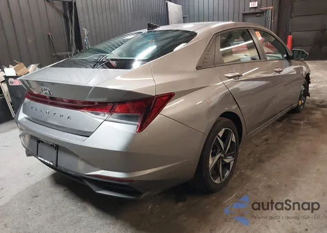 2023 Hyundai Elantra Sel z USA, uszkodzony, nr VIN KMHLS4AG0PU566216